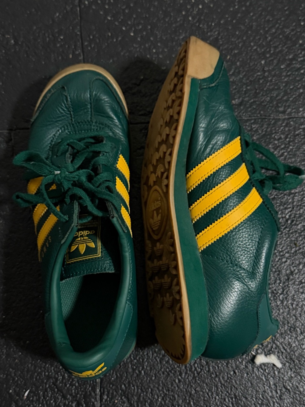 adidas Originals Men’s Green Leather Sneakers with Yellow Three Stripes